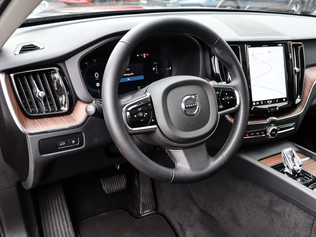 Volvo XC60 2024