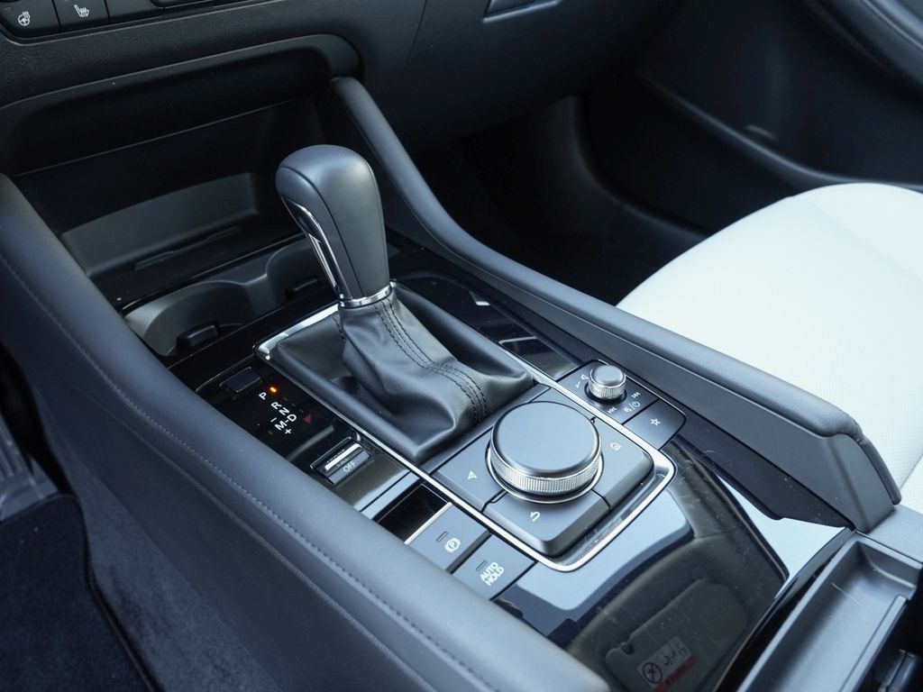Mazda 3 2024