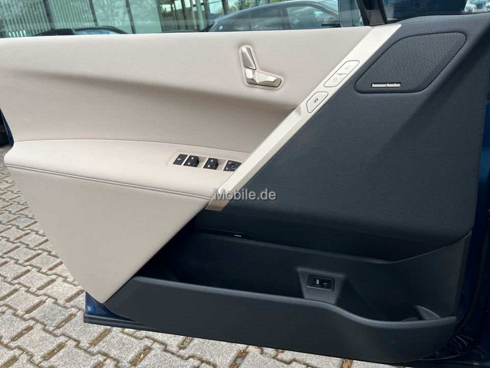 BMW iX 2024
