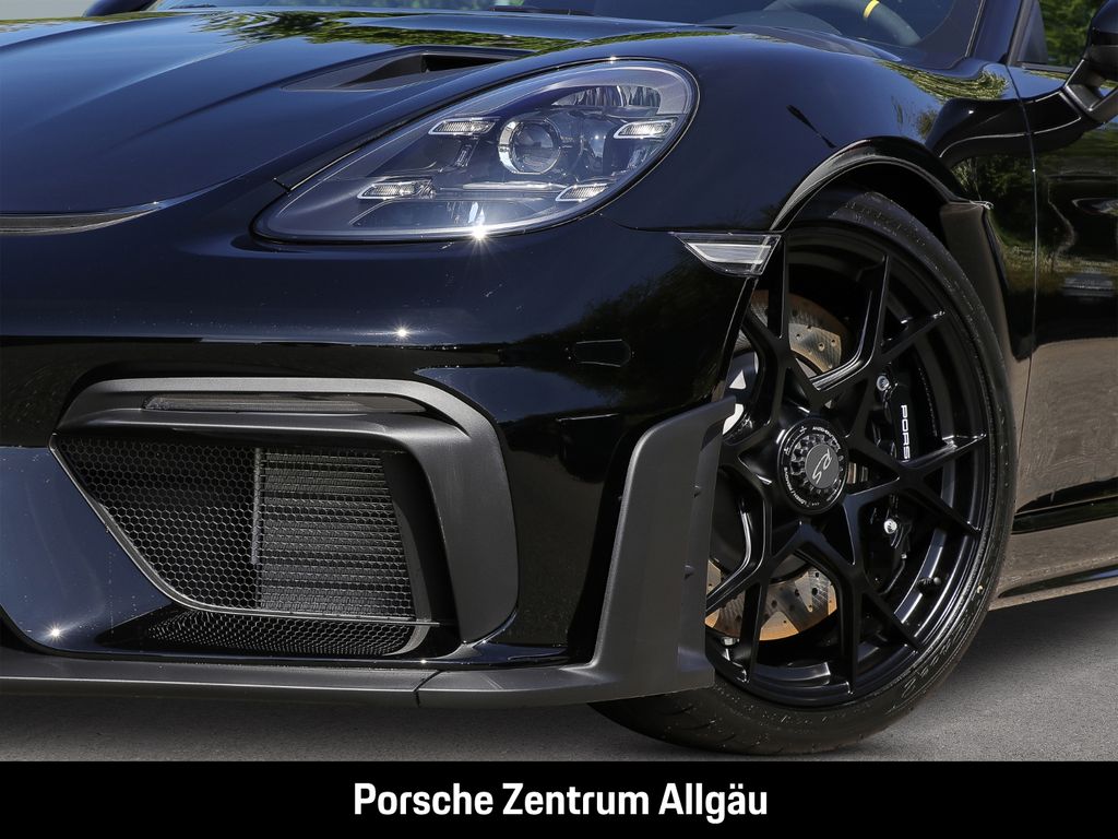 Porsche Boxster 2025