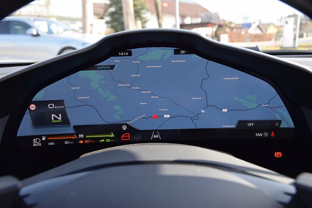 Ferrari 296 GTB 2025