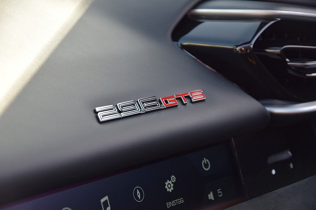 Ferrari 296 GTB 2025