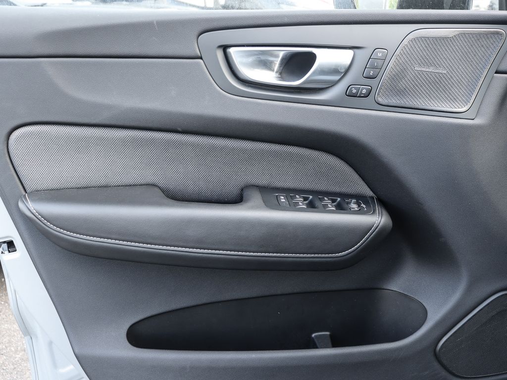 Volvo XC60 2024