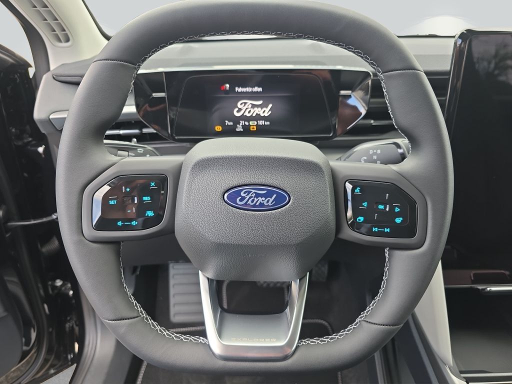 Ford Explorer 2025