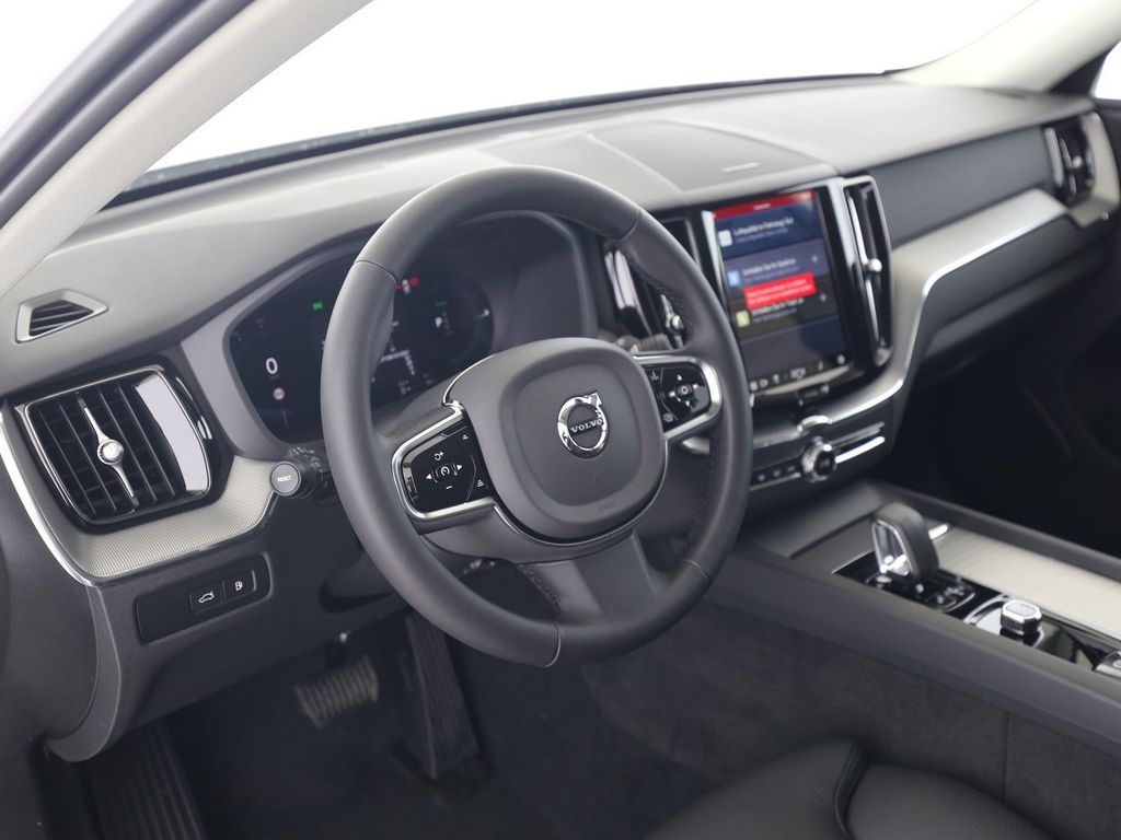 Volvo XC60 2024