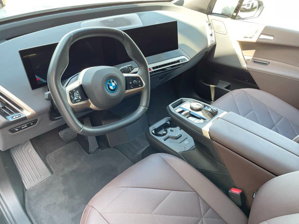 BMW iX 2023