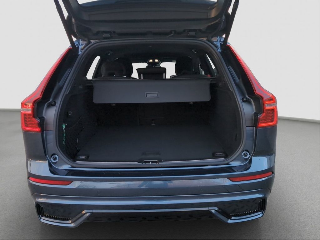 Volvo XC60 2025