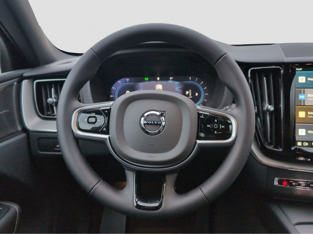 Volvo XC60 2025