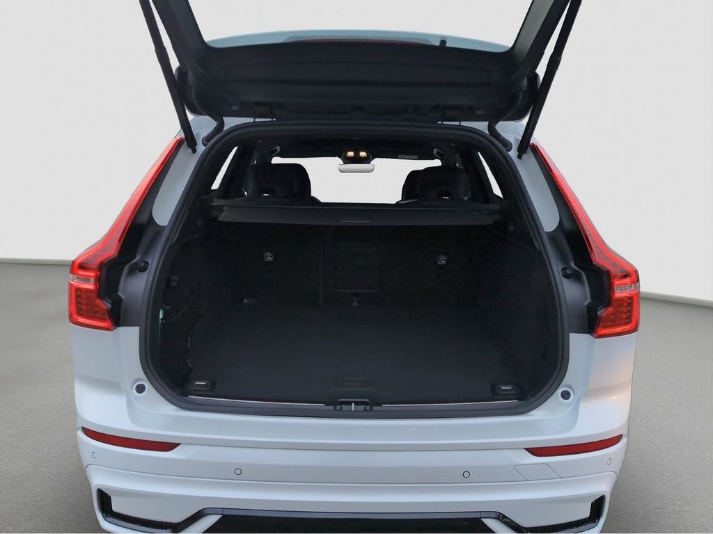Volvo XC60 2025