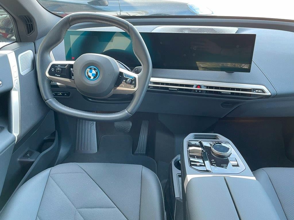 BMW iX 2023