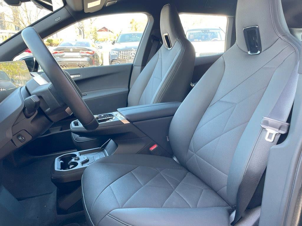 BMW iX 2023