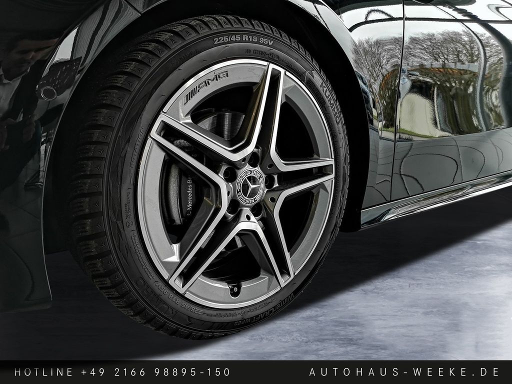 Mercedes-Benz A 200 2024