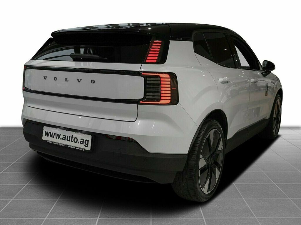 Volvo EX30 2025