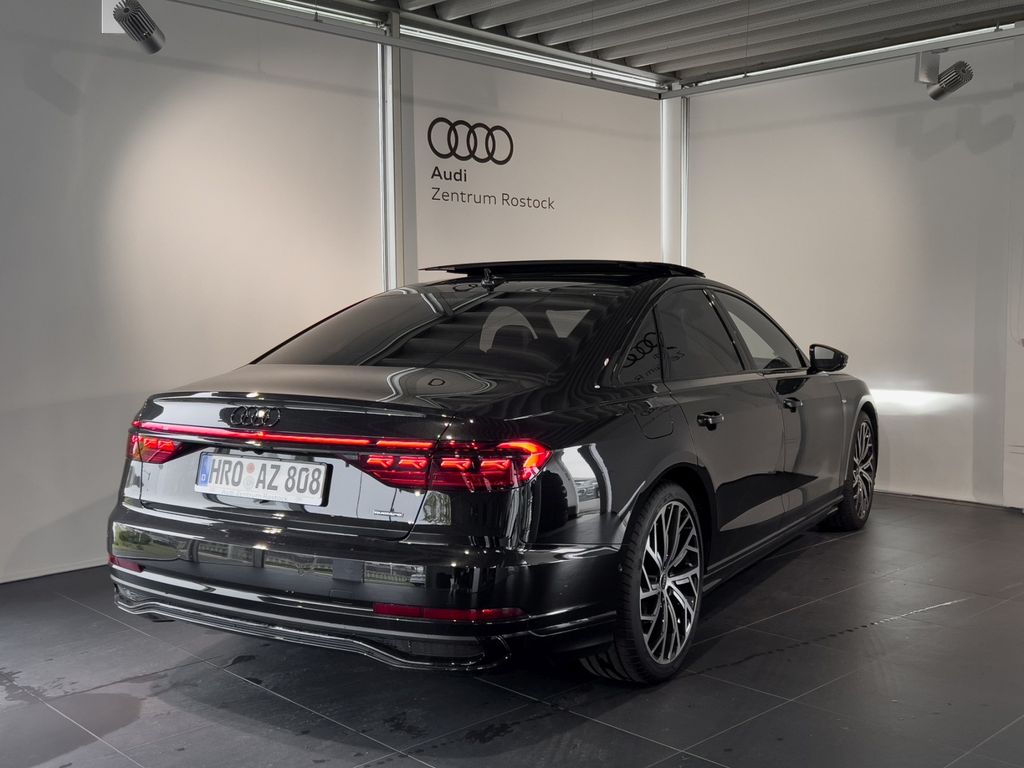 Audi A8 2024