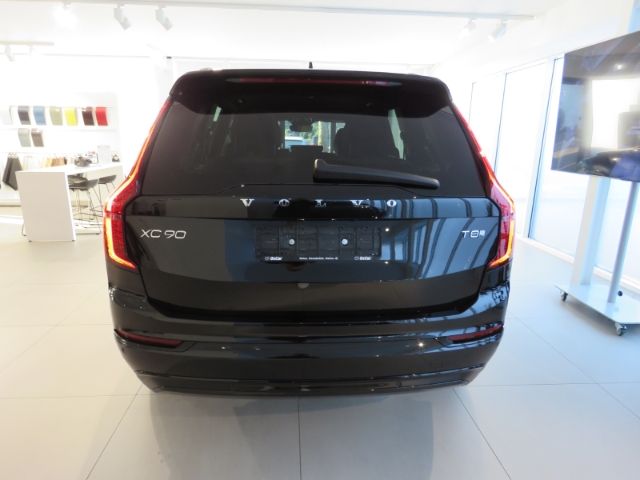 Volvo XC90 2025