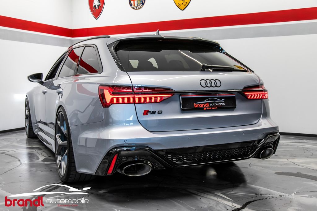 Audi RS6 2024