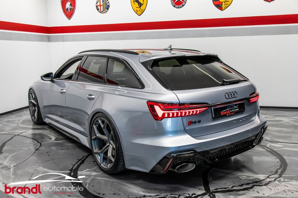 Audi RS6 2024