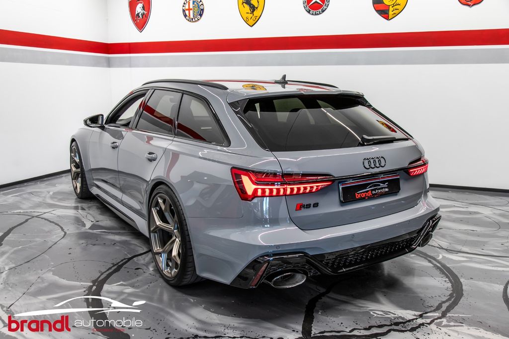 Audi RS6 2024