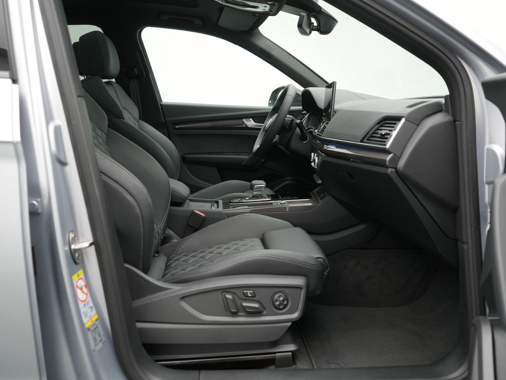 Audi SQ5 2024