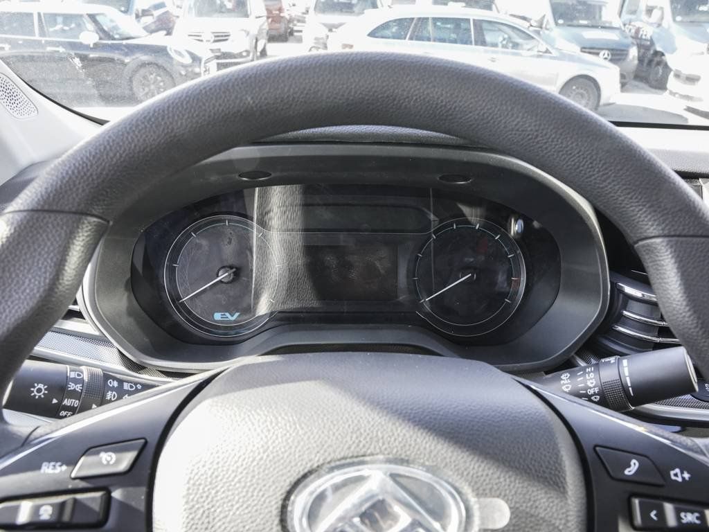 Maxus eDeliver 9 2025