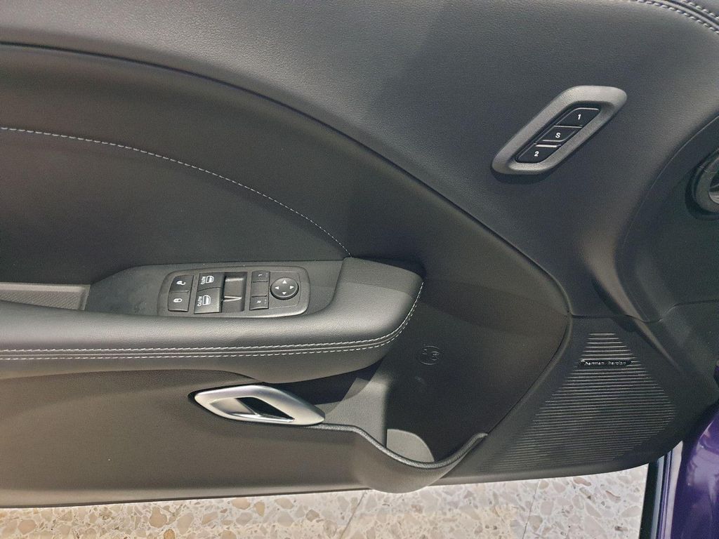 Dodge Challenger 2024