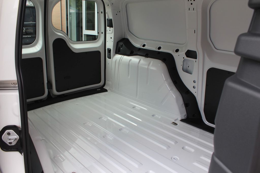 Volkswagen Caddy 2023