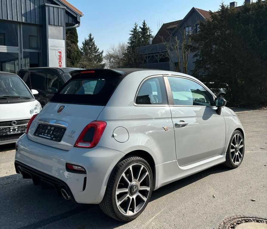 Abarth 595 Competizione 2022