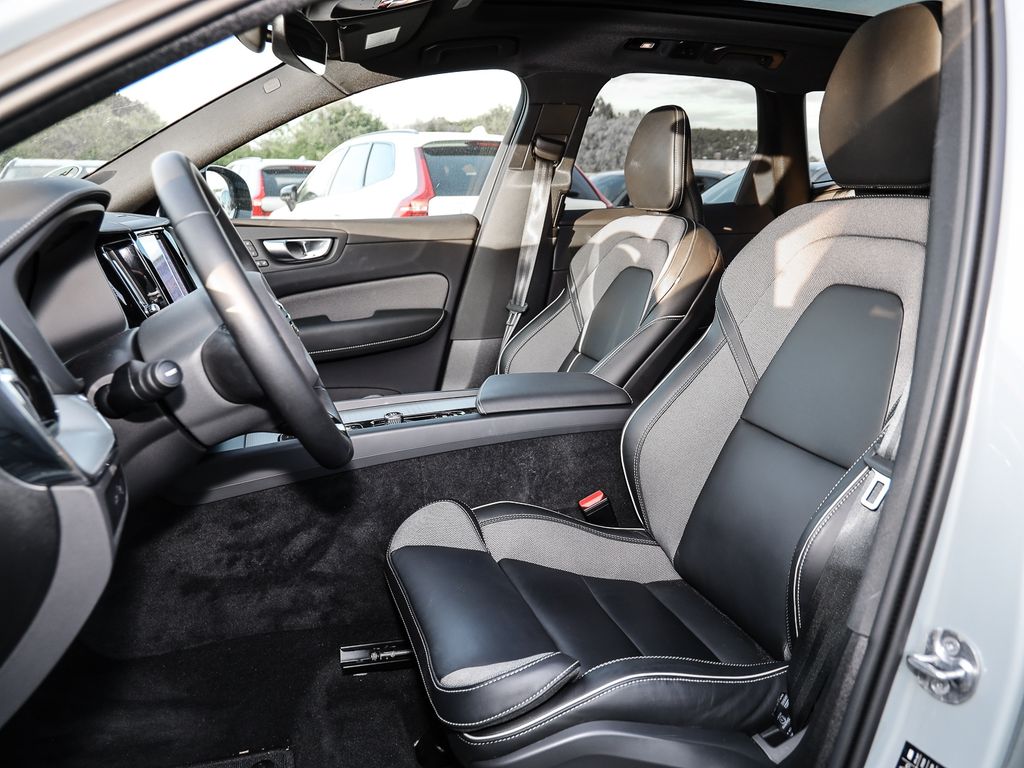 Volvo XC60 2023