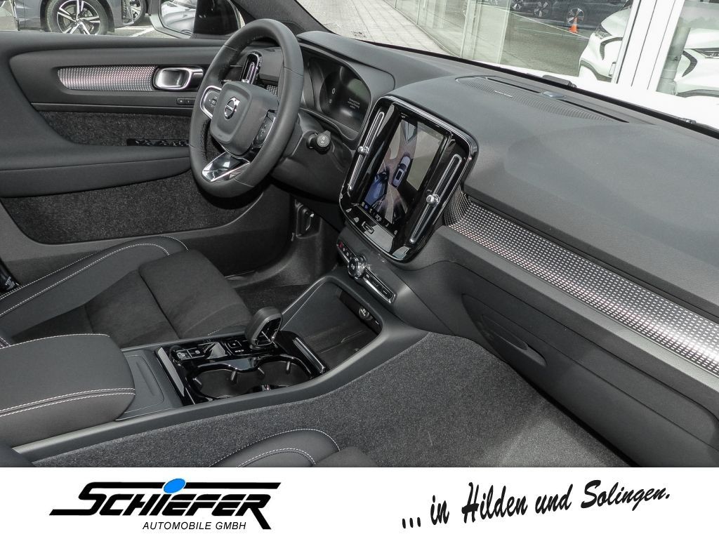 Volvo XC40 2024