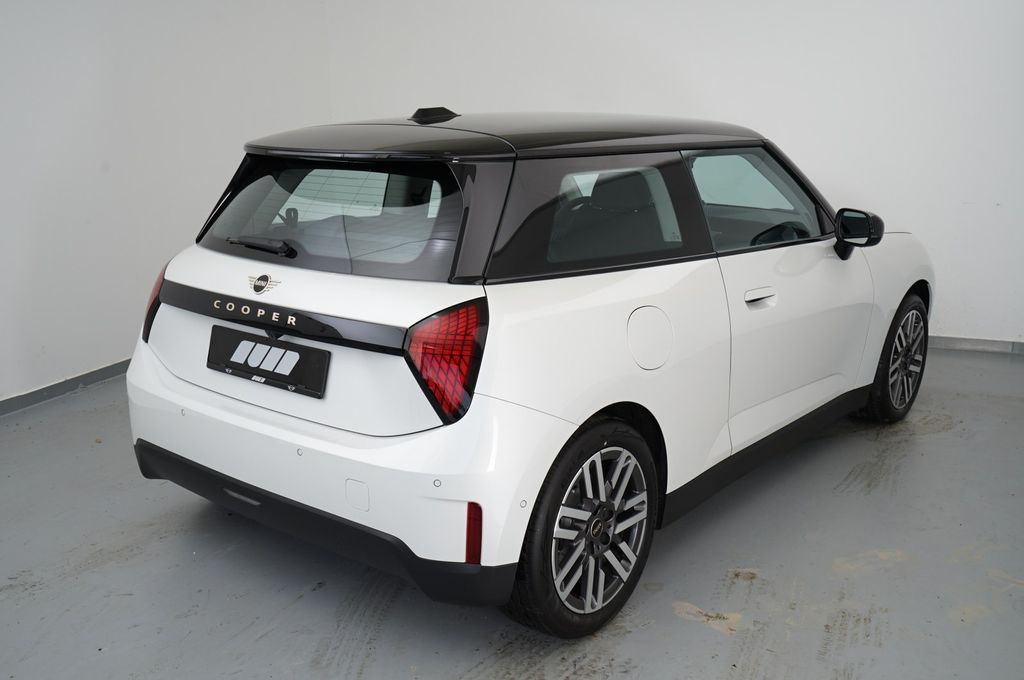 MINI Cooper E 2025