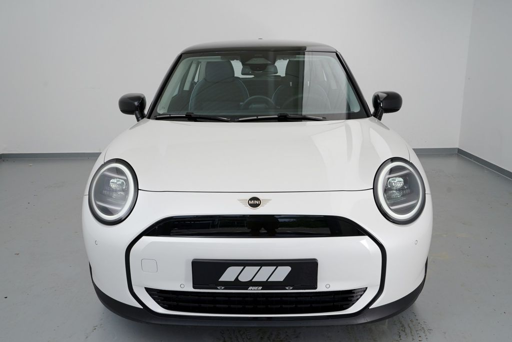 MINI Cooper E 2025
