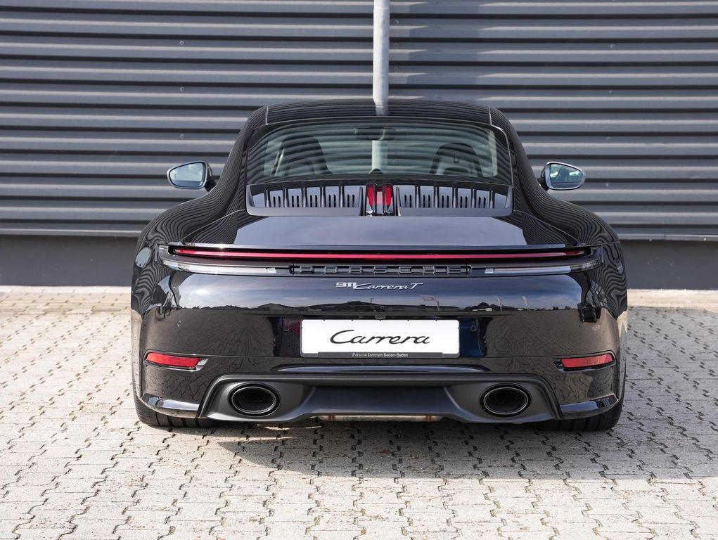 Porsche 992 2025