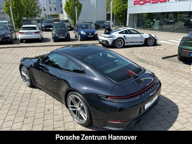 Porsche 992 2025