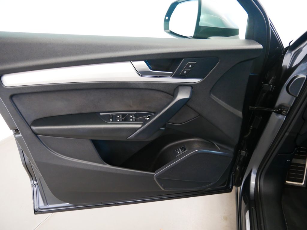Audi SQ5 2022