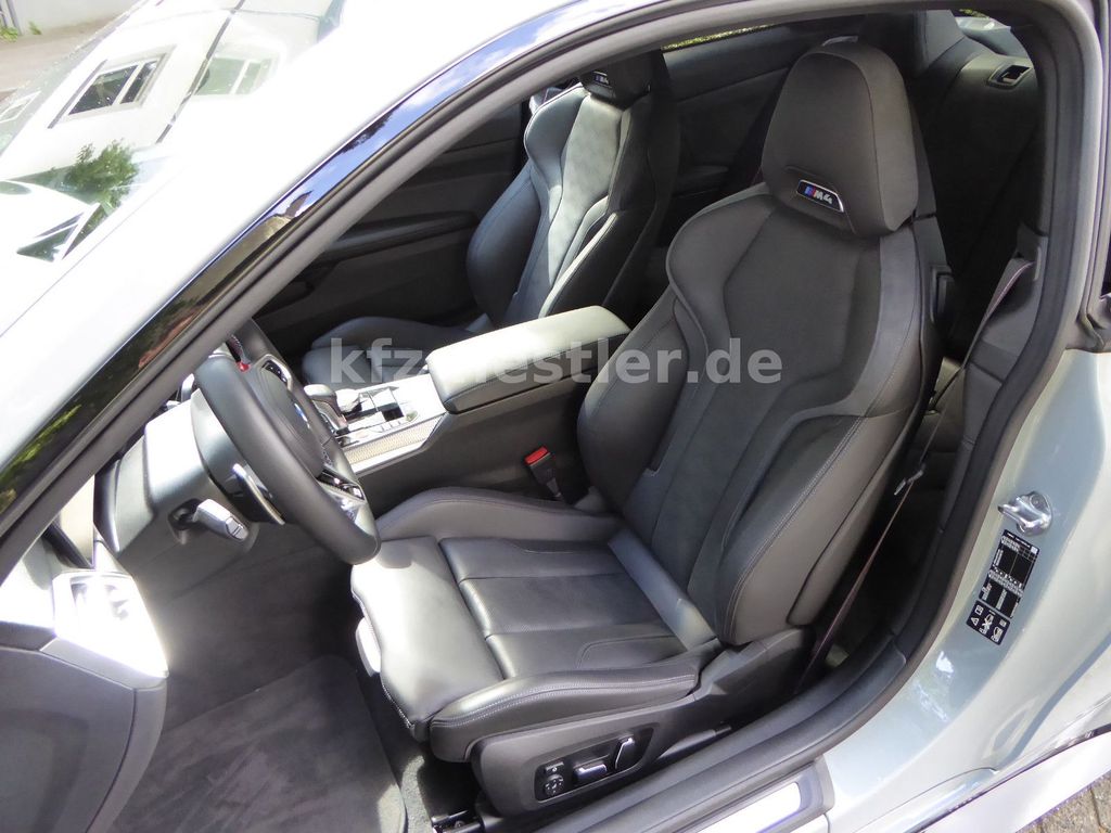 BMW M4 2024