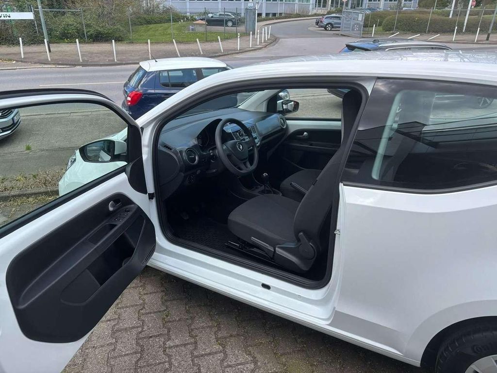 Volkswagen up! 2020