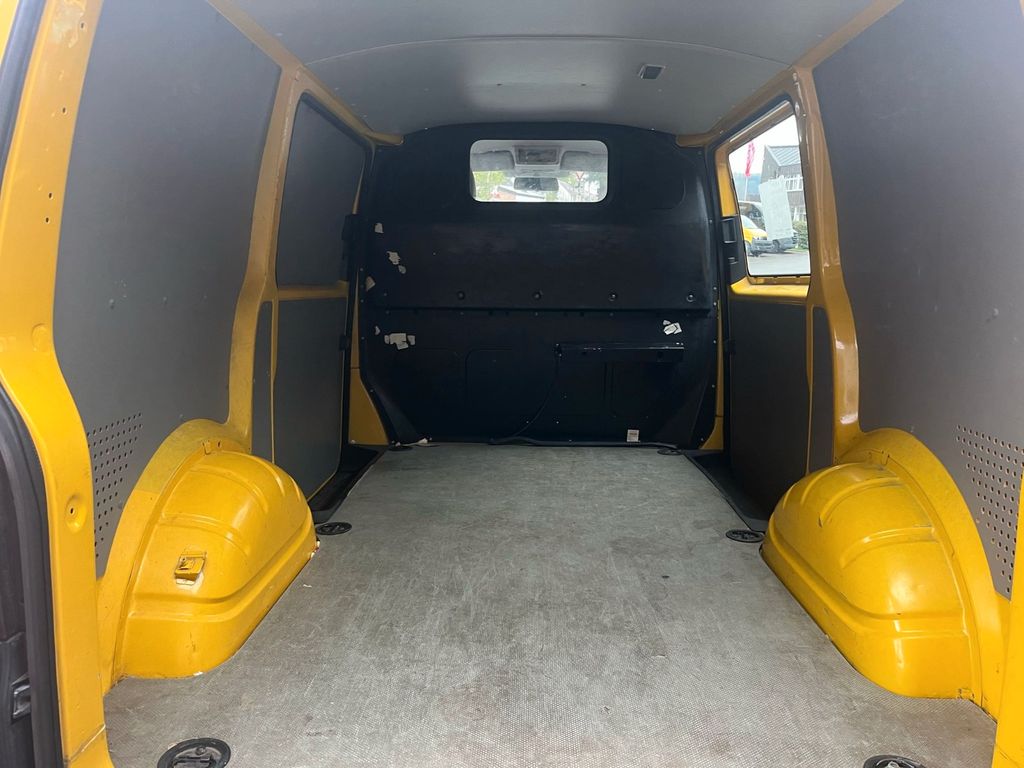 Volkswagen T5 Transporter 2013