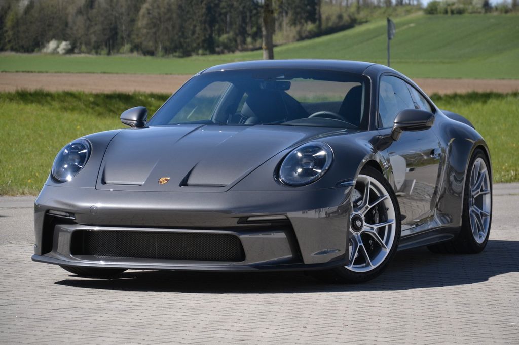 Porsche 992 2024