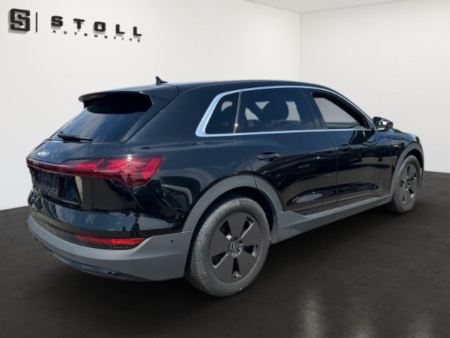 Audi e-tron 2021