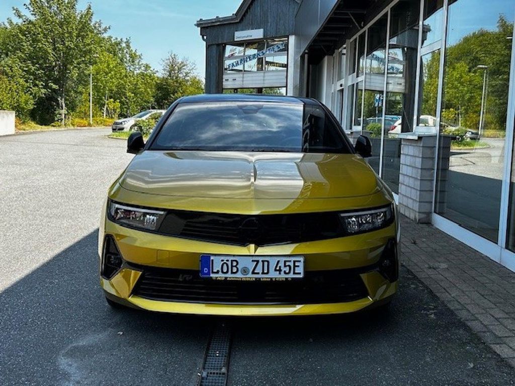 Opel Astra 2022