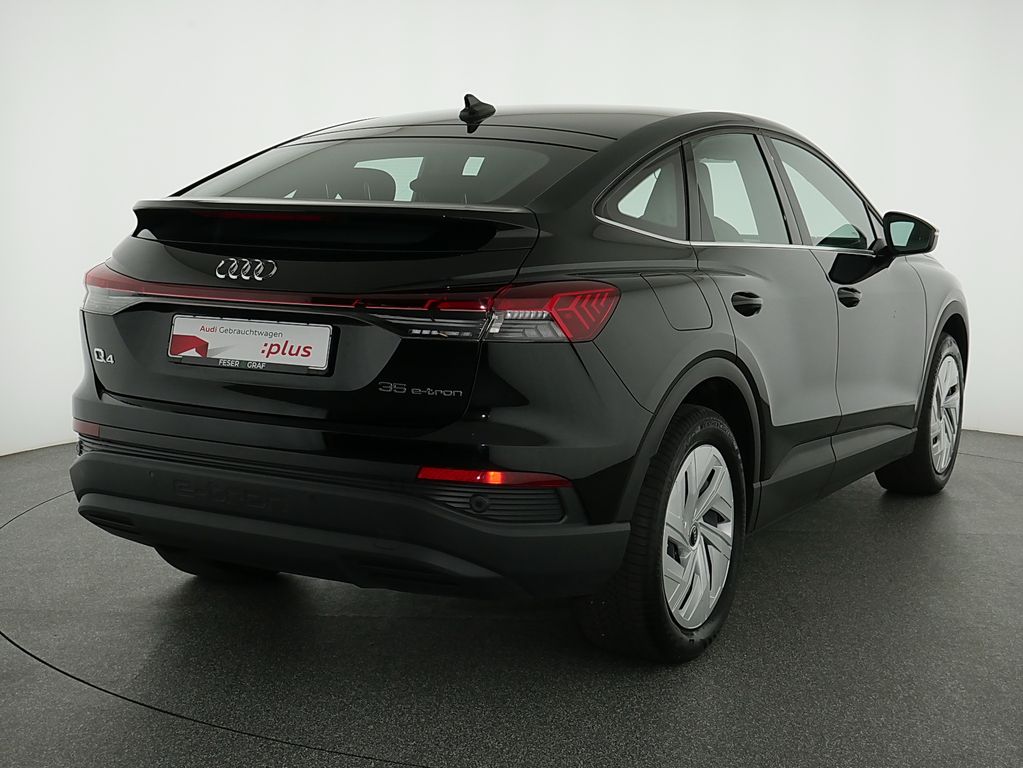 Audi Q4 e-tron 2023