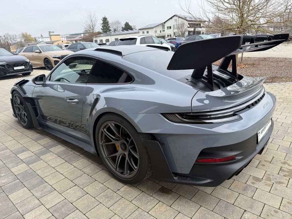 Porsche 992 2024