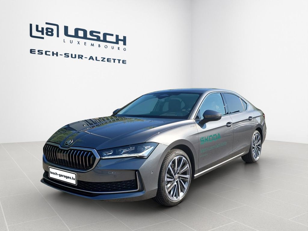 Skoda Superb 2025