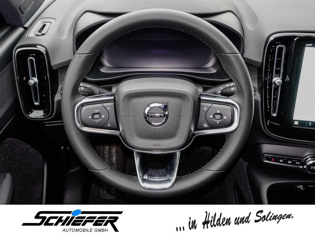 Volvo XC40 2024