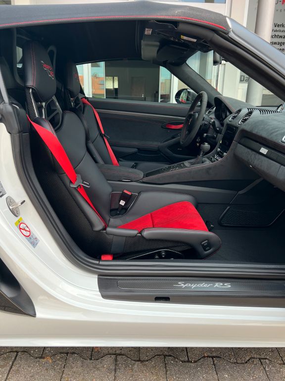 Porsche Boxster 2024