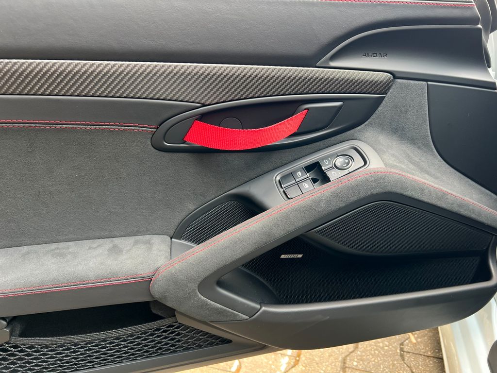 Porsche Boxster 2024