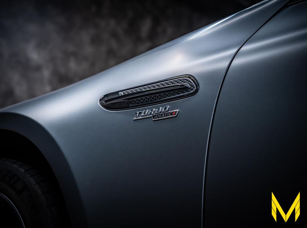 Mercedes-Benz AMG GT 2024