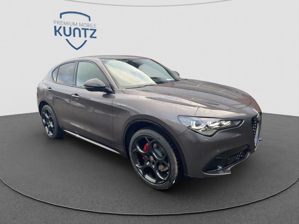 Alfa Romeo Stelvio 2025