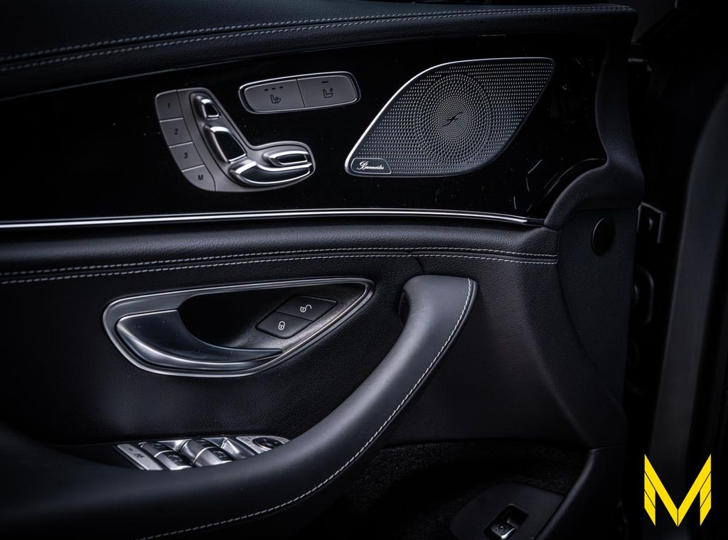 Mercedes-Benz AMG GT 2024