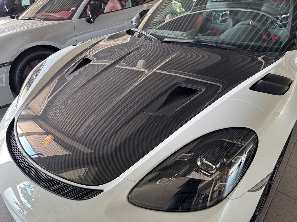 Porsche Boxster 2024